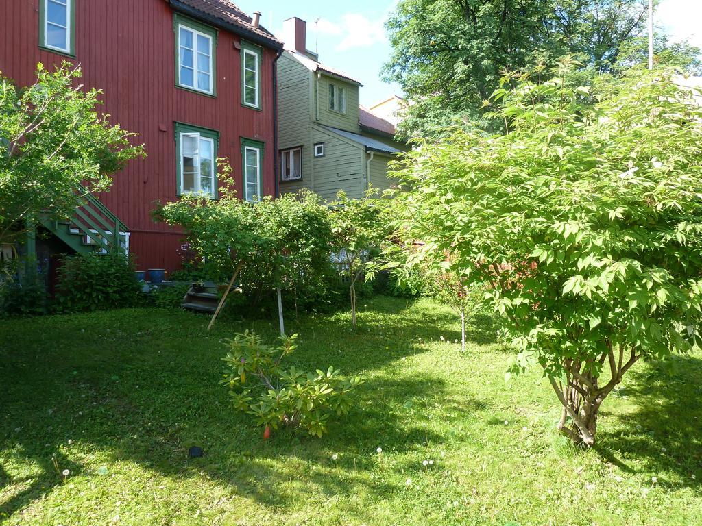 Red Old House Tromso Apartment Tromsø Quarto foto